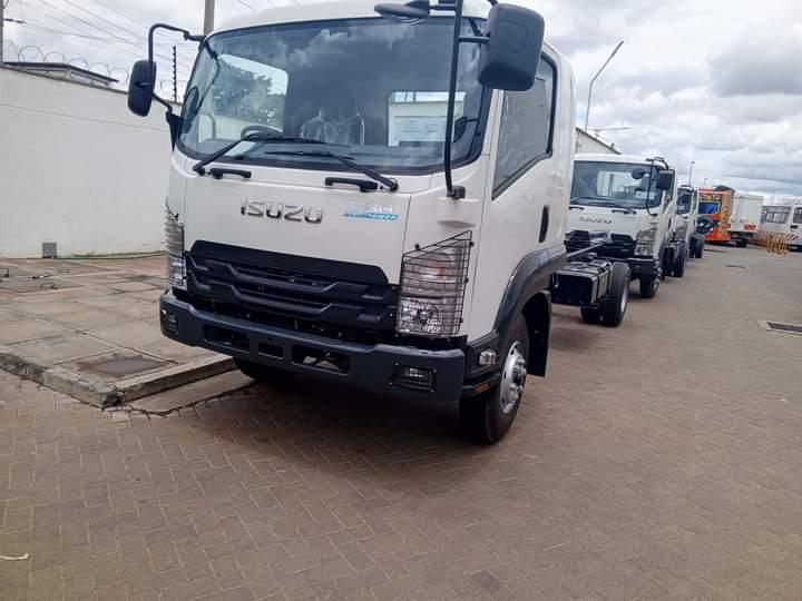 Why Isuzu Vehicles Are Perfect for Kenyan Roads